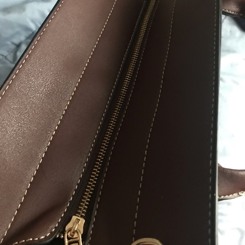 Brown Purse - Picture 5 of 7